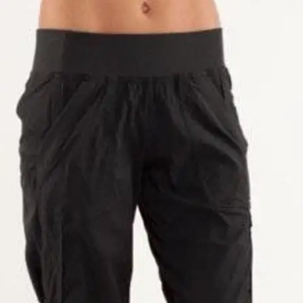 Lululemon Quick Step Pant in Black Size 10